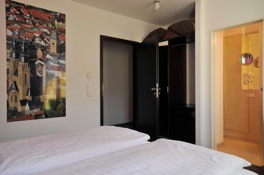 Cafe Elisabeth Hotel Mutterstadt Room photo
